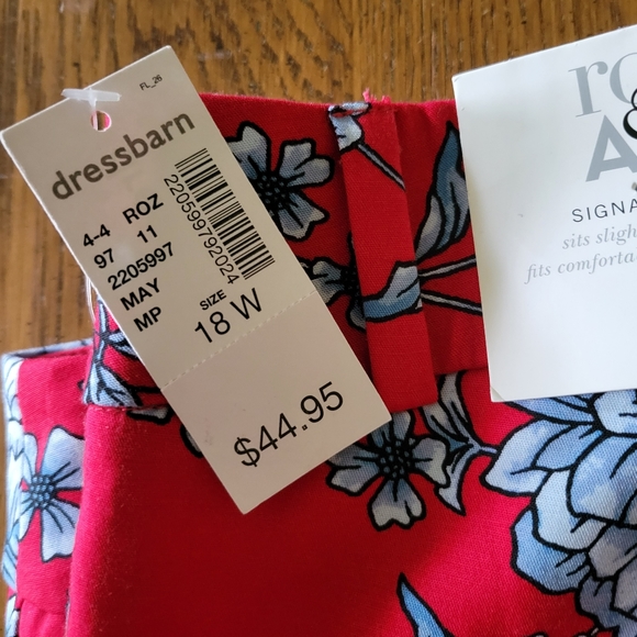 Ankle length floral print pants - Picture 7 of 16